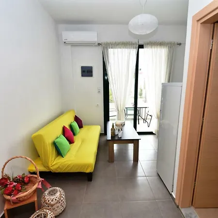 Sunflower Holiday home Kalamaki (Heraklion)
